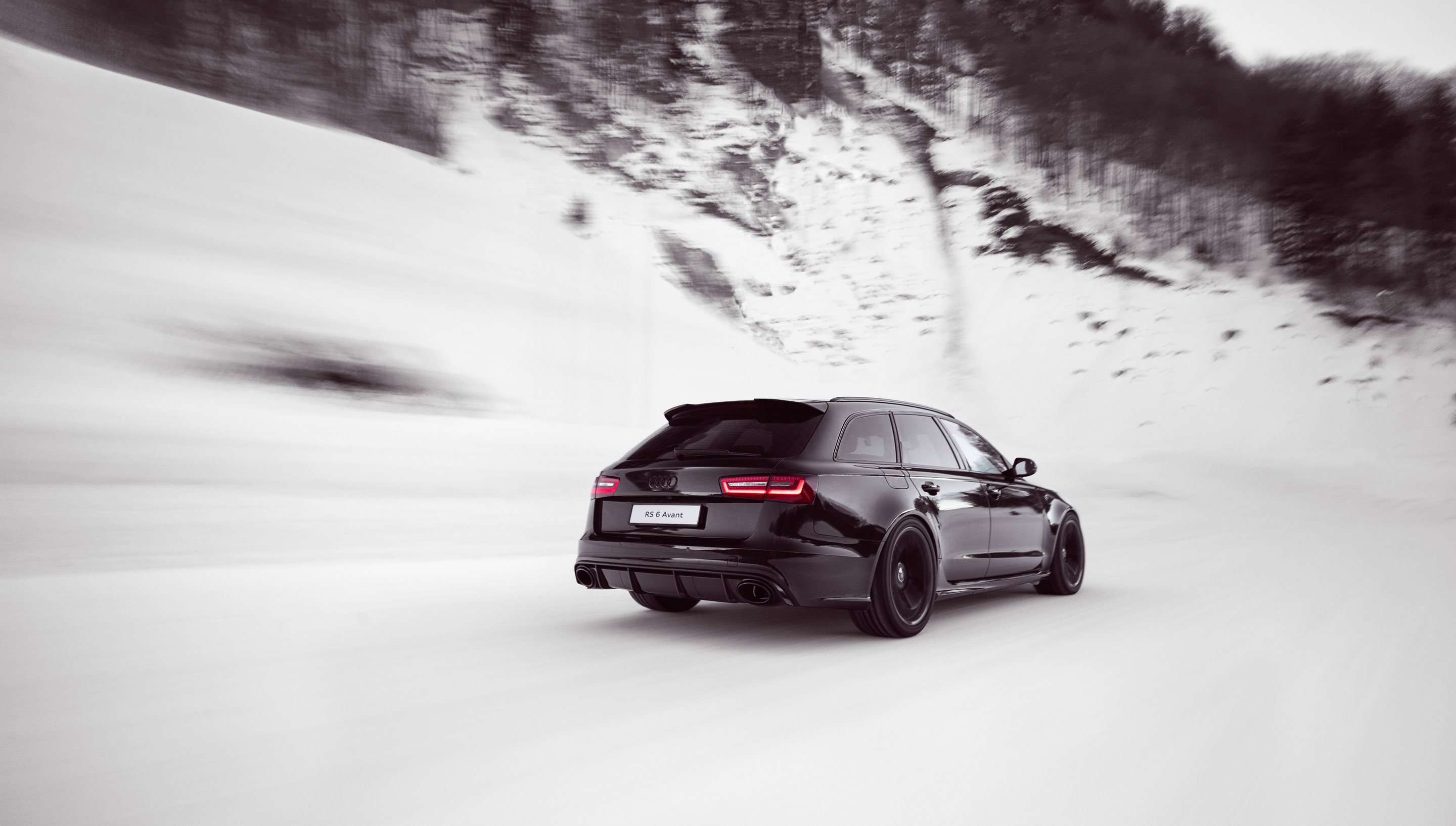 Audi RS6 — Frame 1