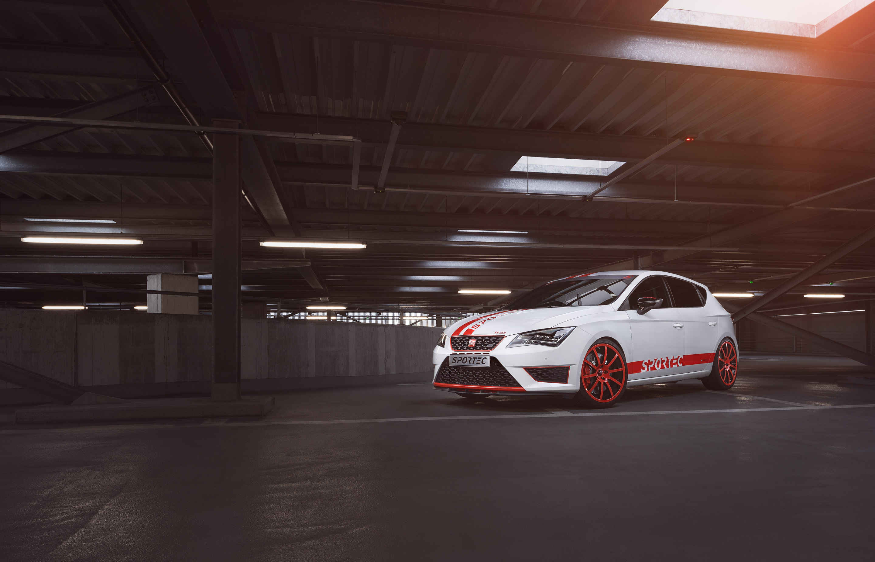 Sportec Seat Leon Cupra SR350 — Frame 5