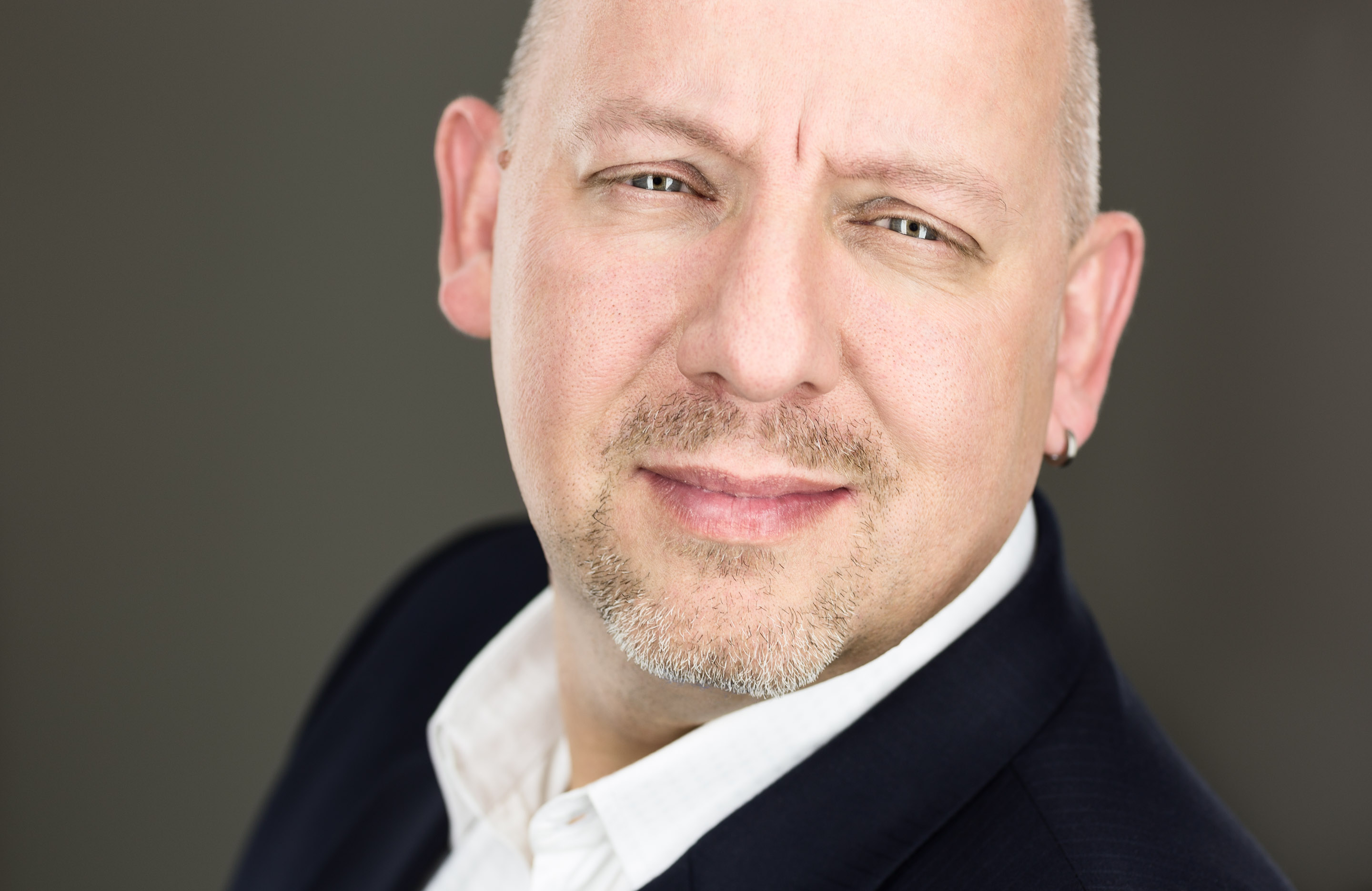 Headshots Candid Aeby — Frame 4