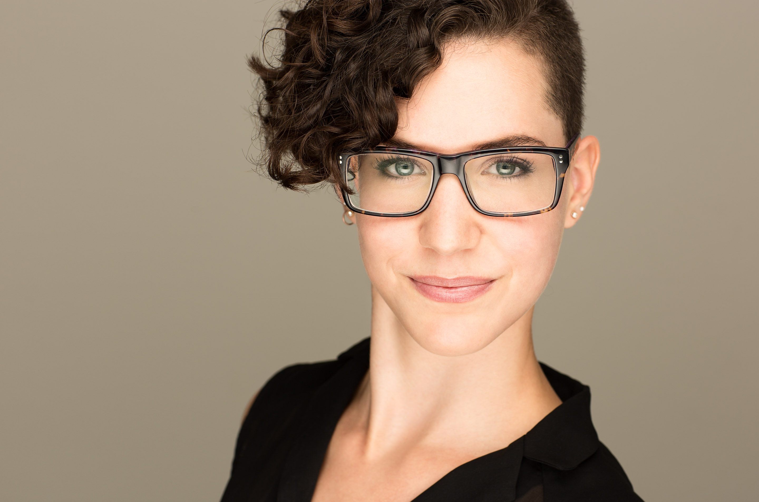 Headshots Simone Sommer — Frame 3