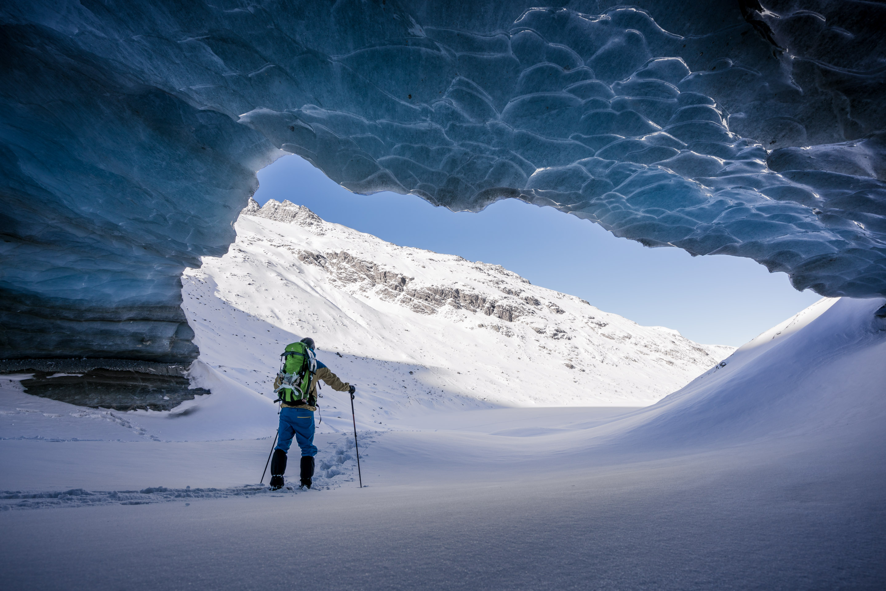 Schweiz - Engadin Pontresina Gletscherhöhle — Frame 1