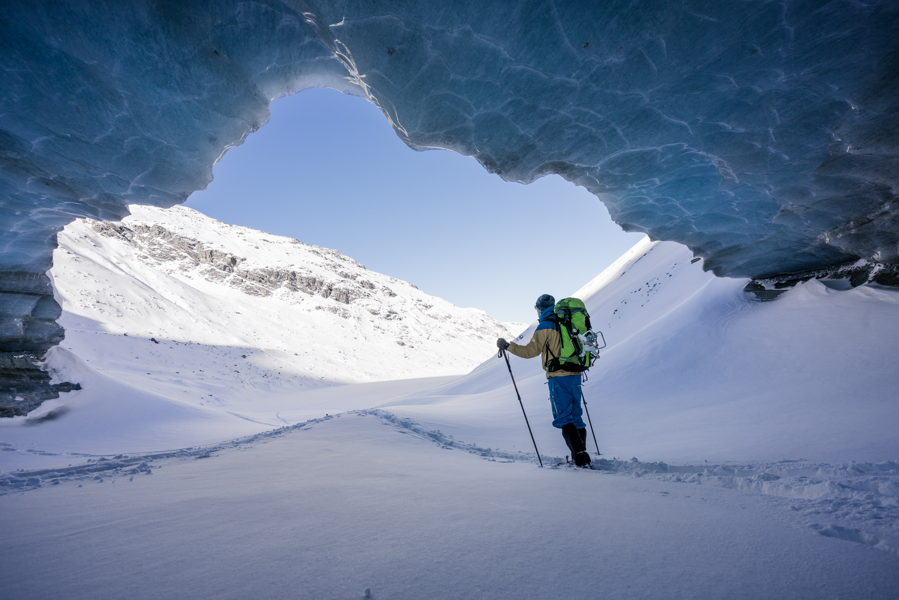 Schweiz - Engadin Pontresina Gletscherhöhle — Frame 2