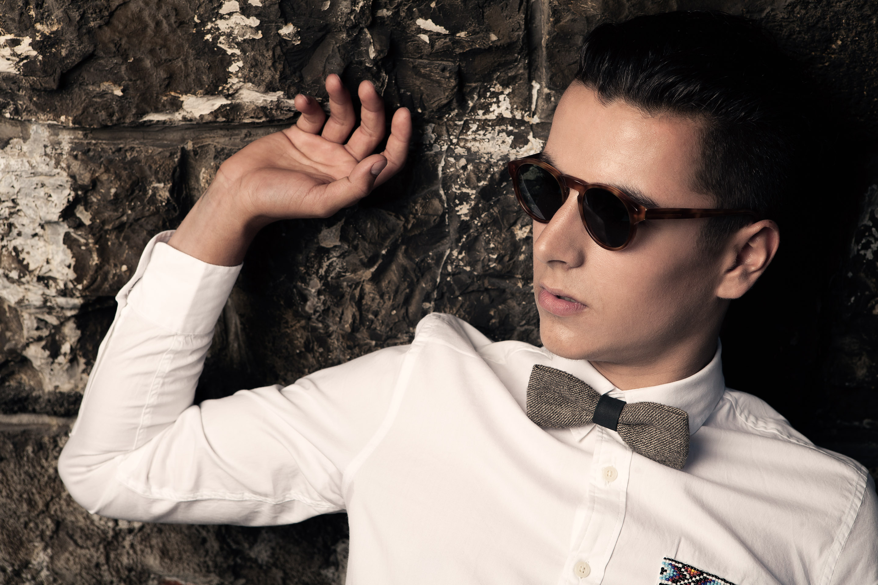 Artist in Wonderland — Frame 12