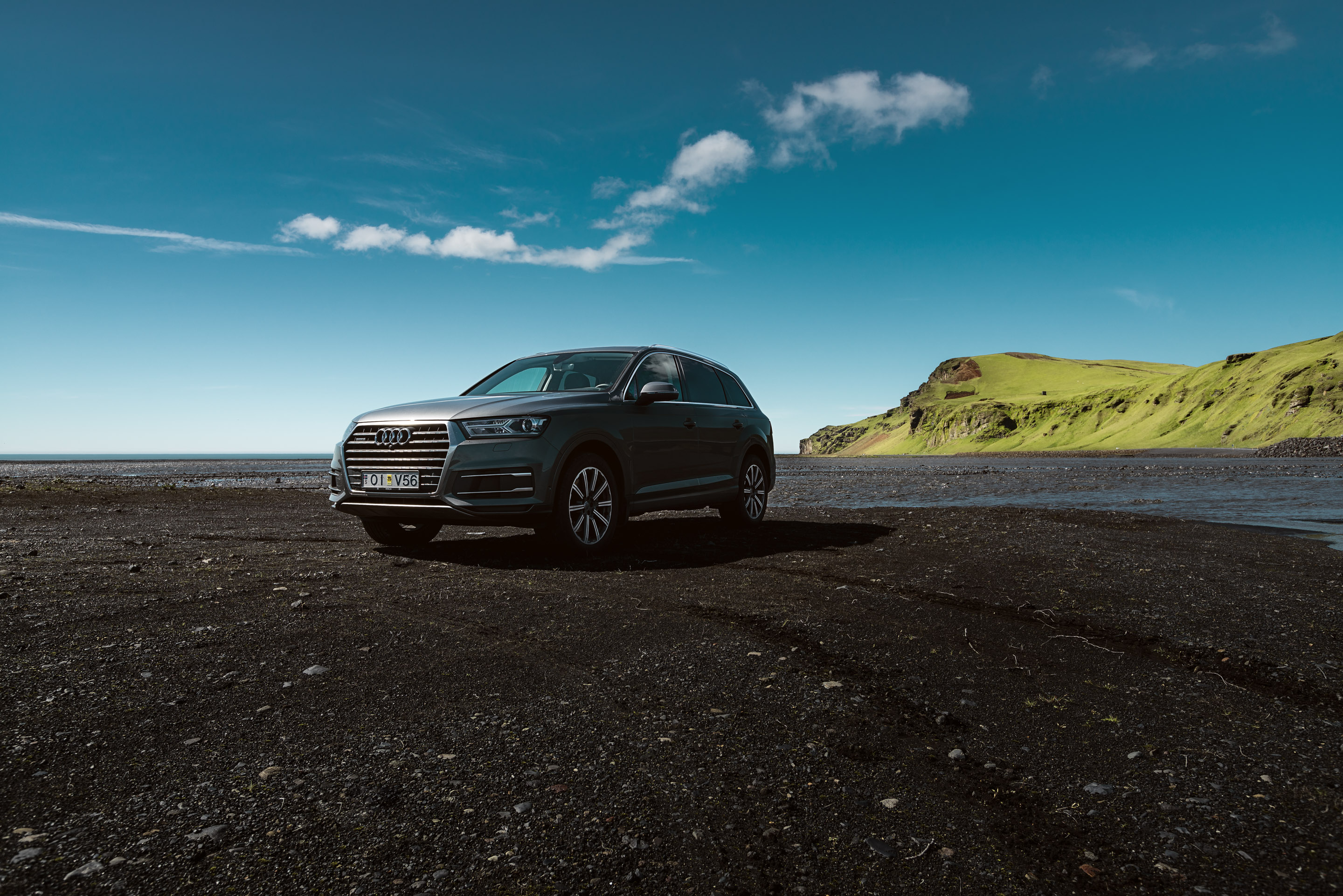 Island - Audi Q3 und Q7 — Frame 104