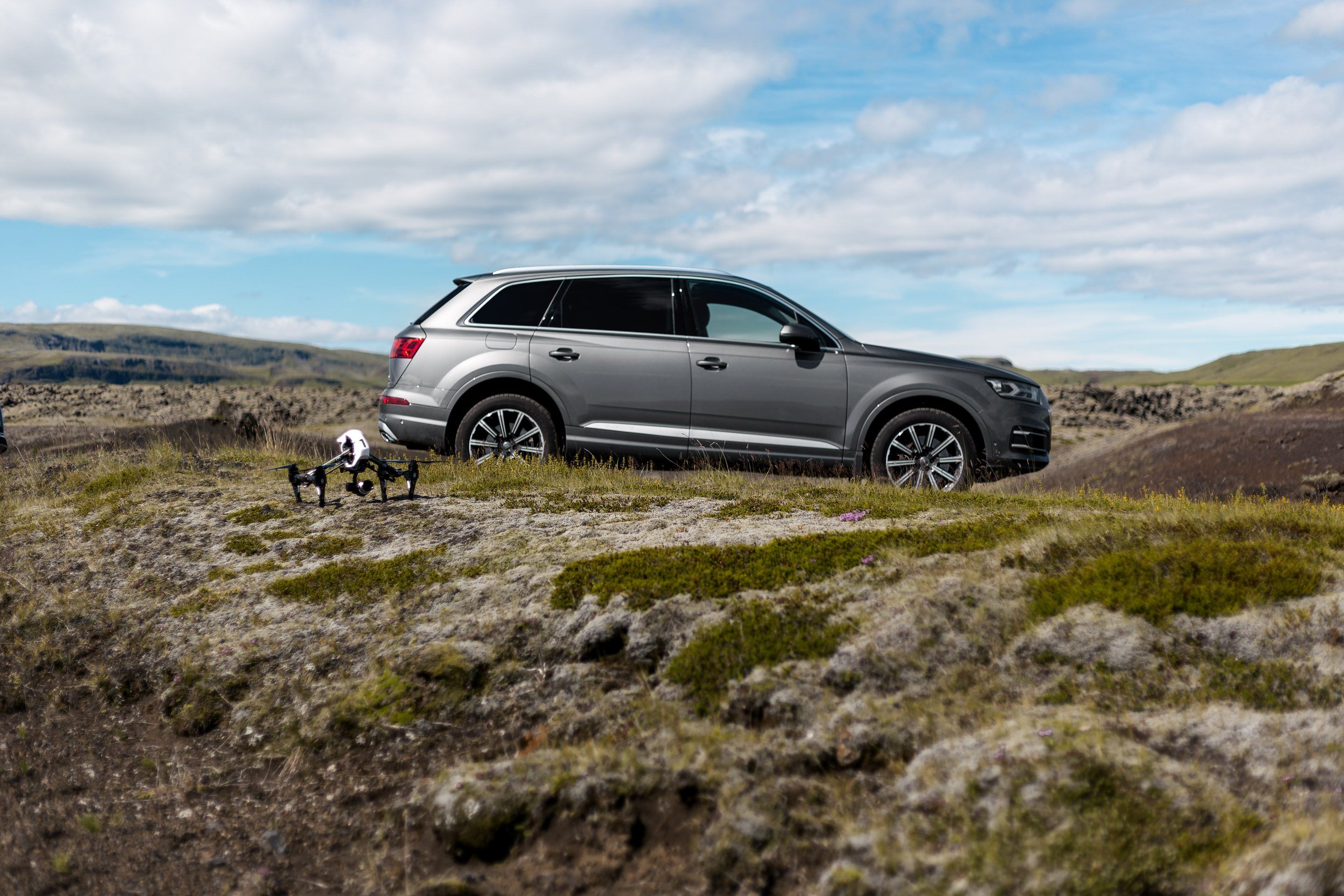 Island - Audi Q3 und Q7 — Frame 97