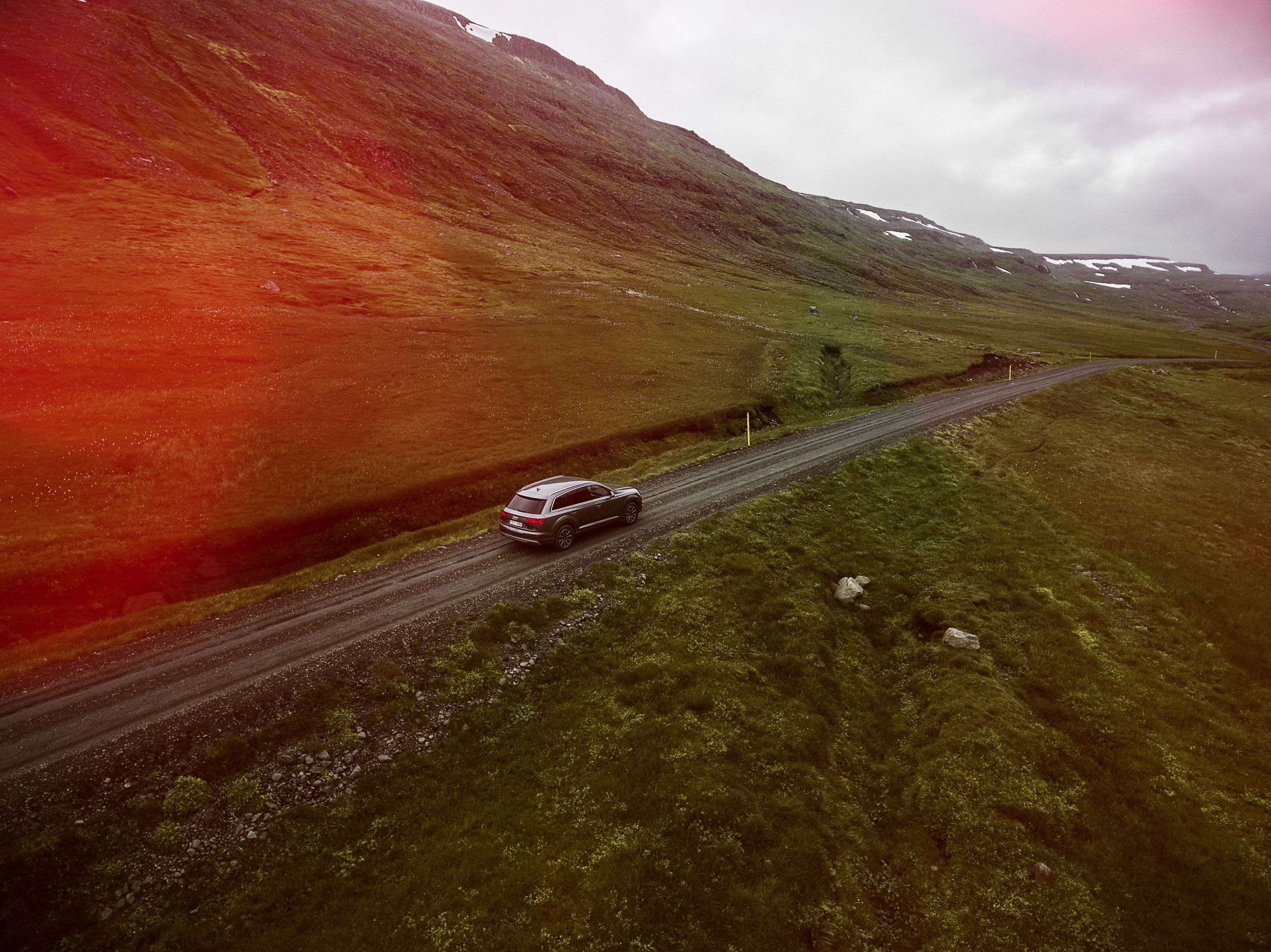 Island - Audi Q3 und Q7 — Frame 74