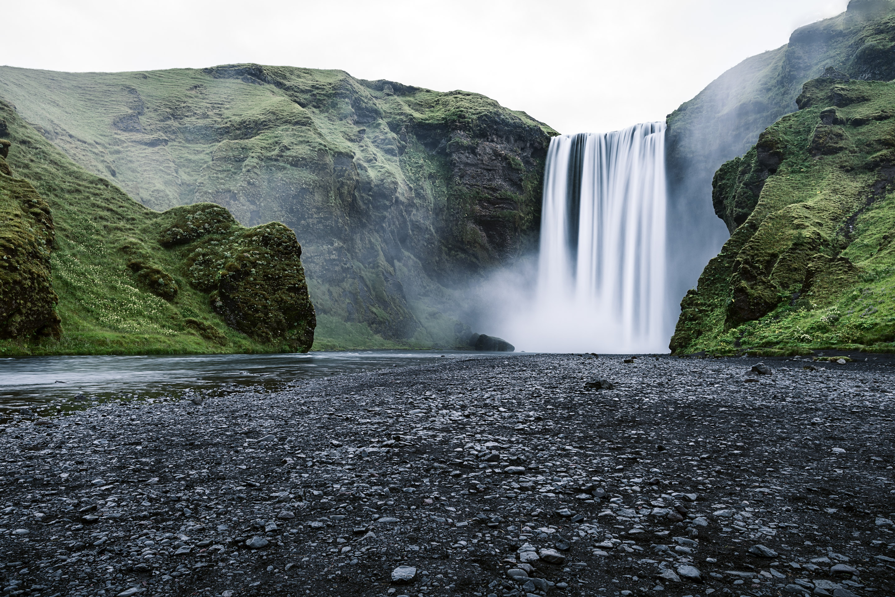 Island - Audi Q3 und Q7 — Frame 118