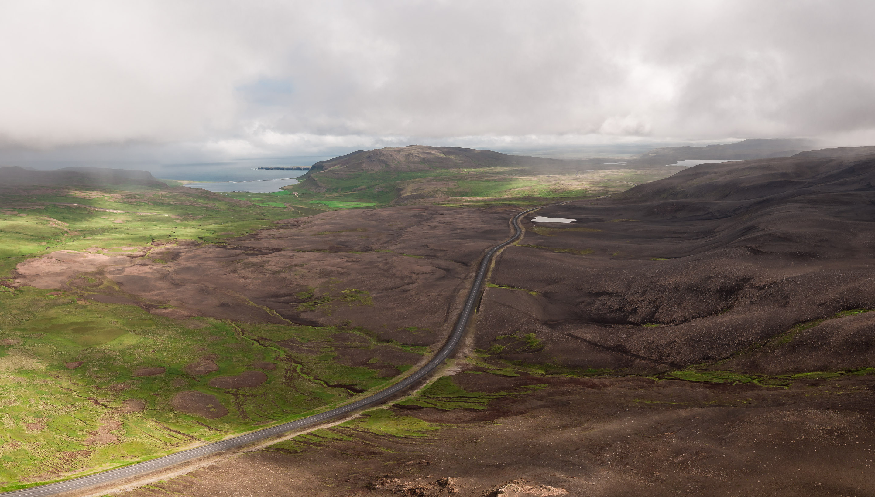 Island - Audi Q3 und Q7 — Frame 47