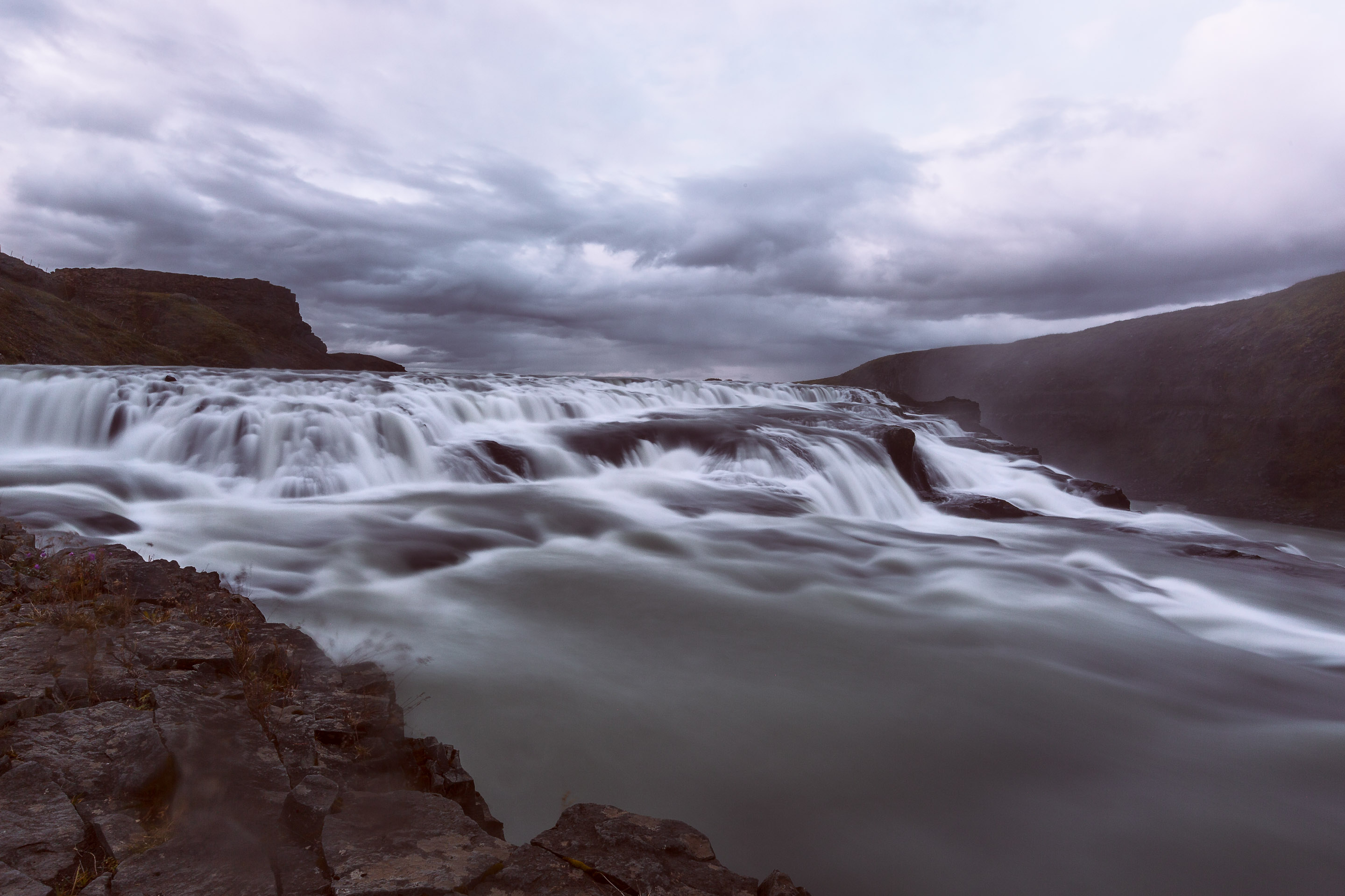 Island - Audi Q3 und Q7 — Frame 3