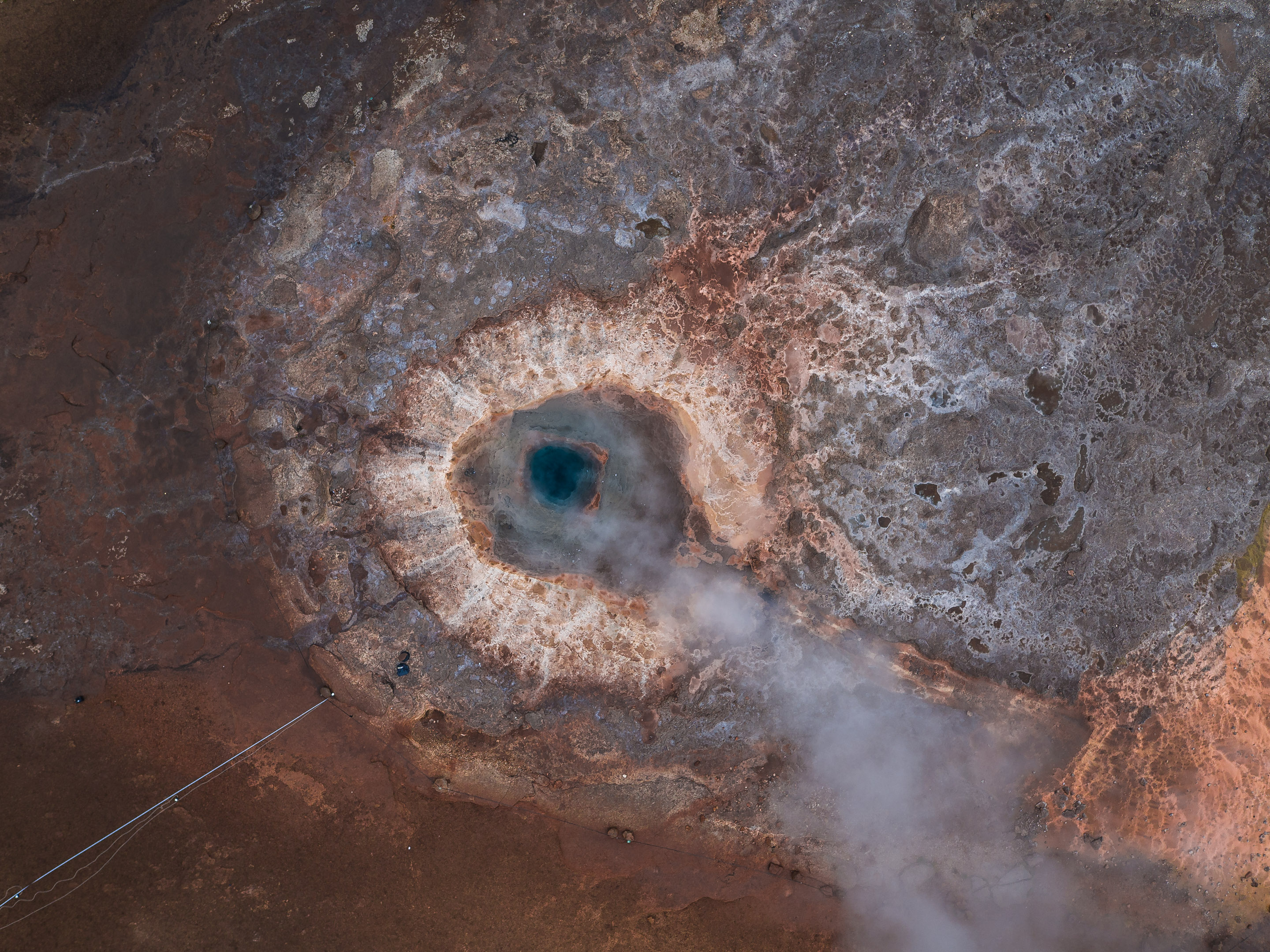 Island - Audi Q3 und Q7 — Frame 1