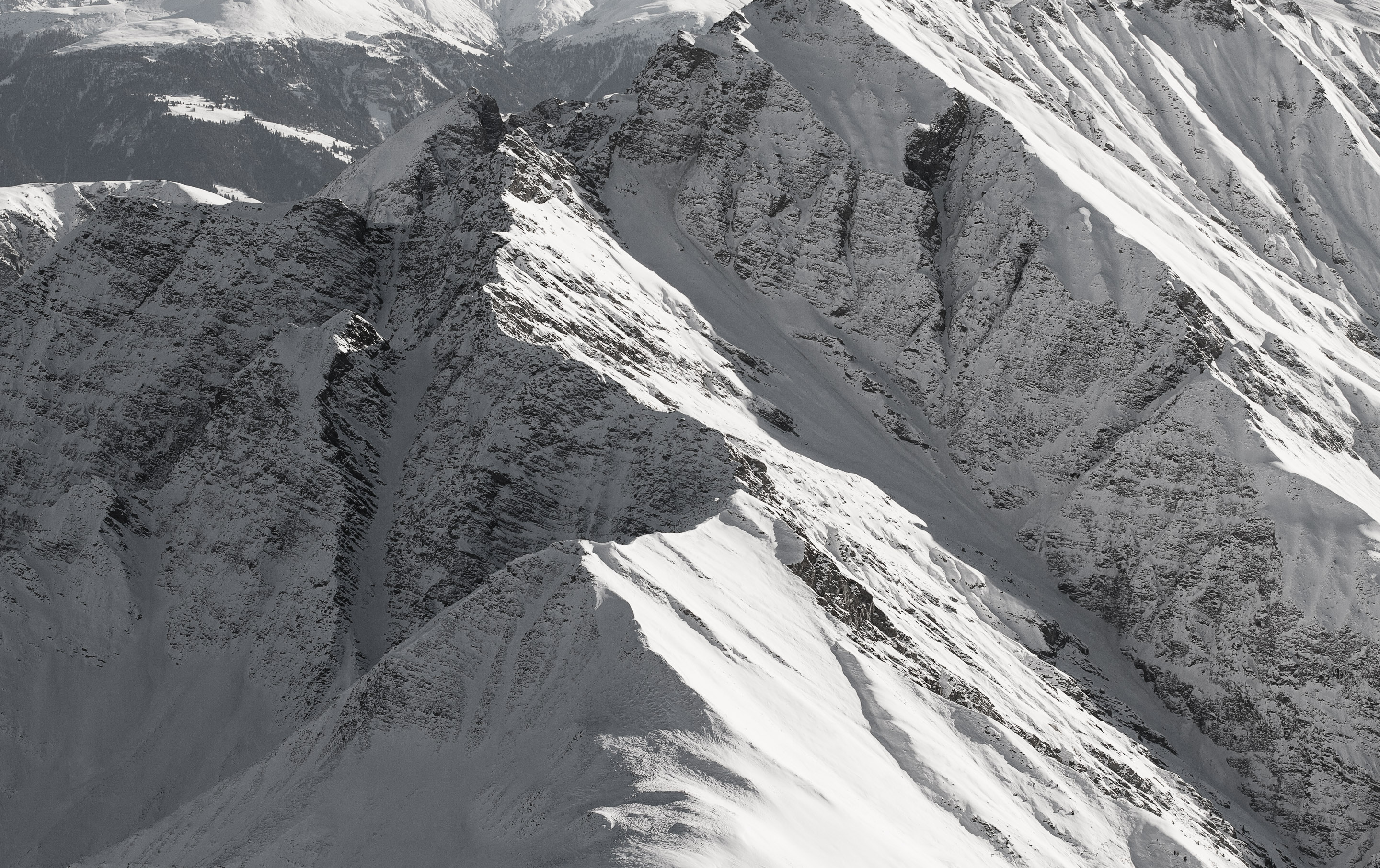 Schweiz - Ballonfahrt durch Graubünden — Frame 3