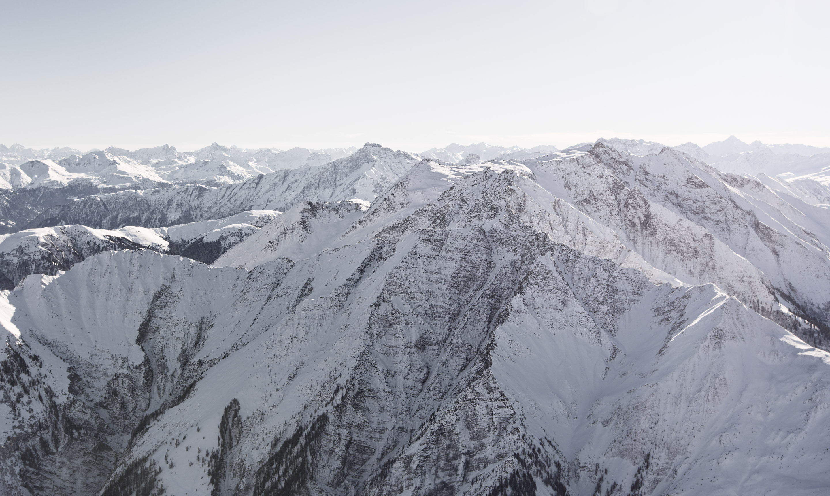 Schweiz - Ballonfahrt durch Graubünden — Frame 5