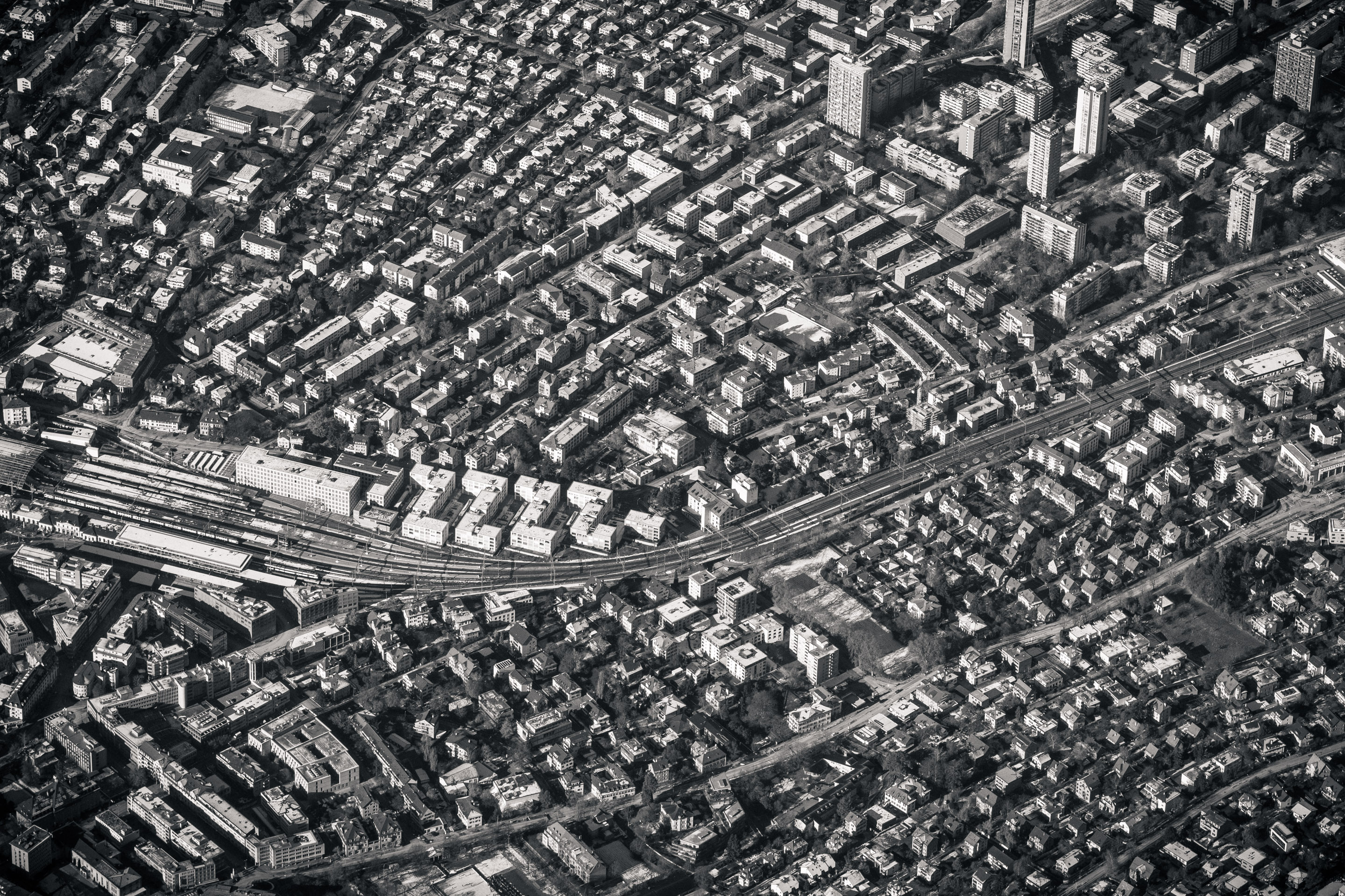 Schweiz - Ballonfahrt durch Graubünden — Frame 14