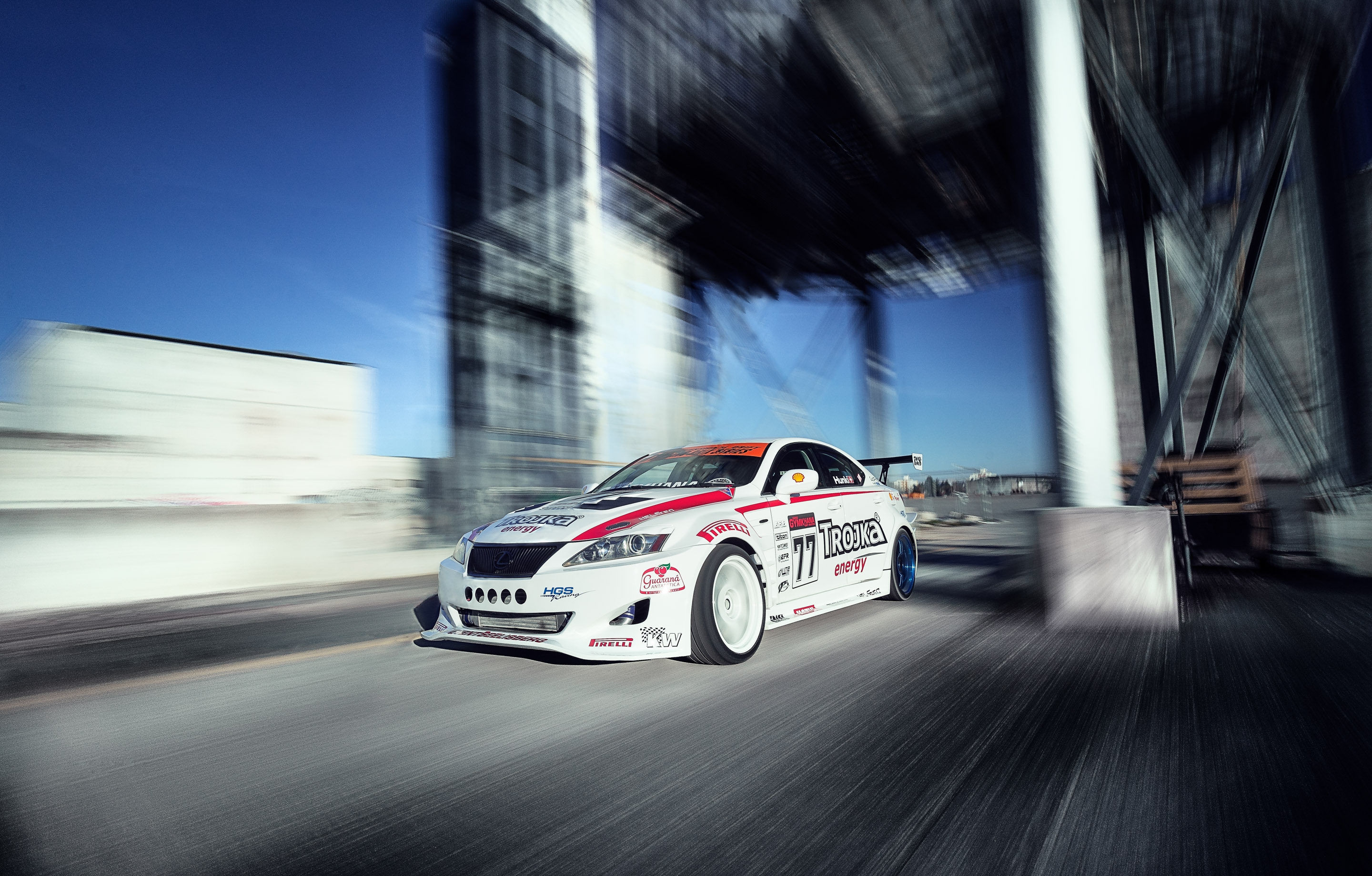 Lexus IS250 in Luterbach — Frame 1