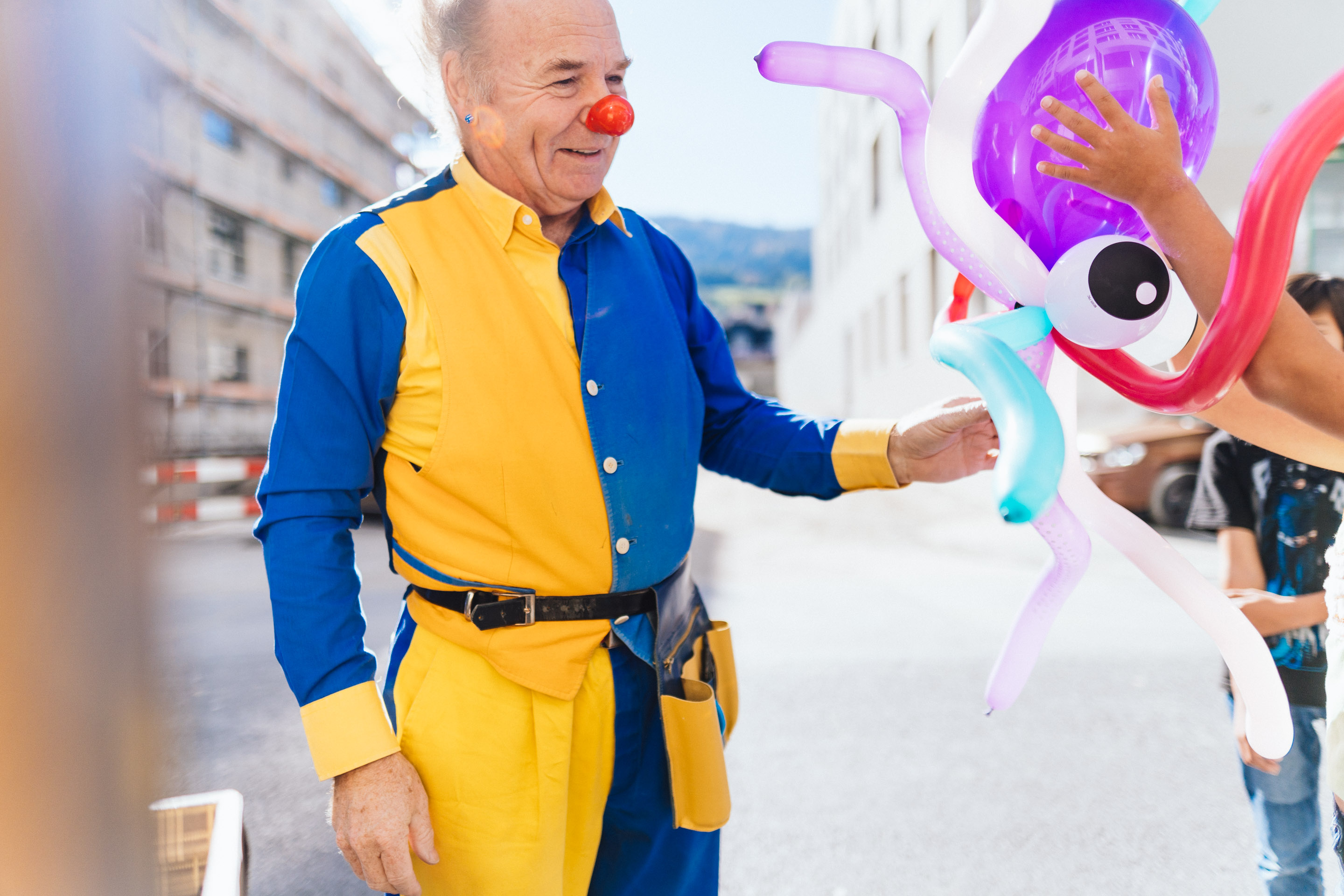 Eröffnung Zahnarztpraxis Schumacher in Malters — Frame 71