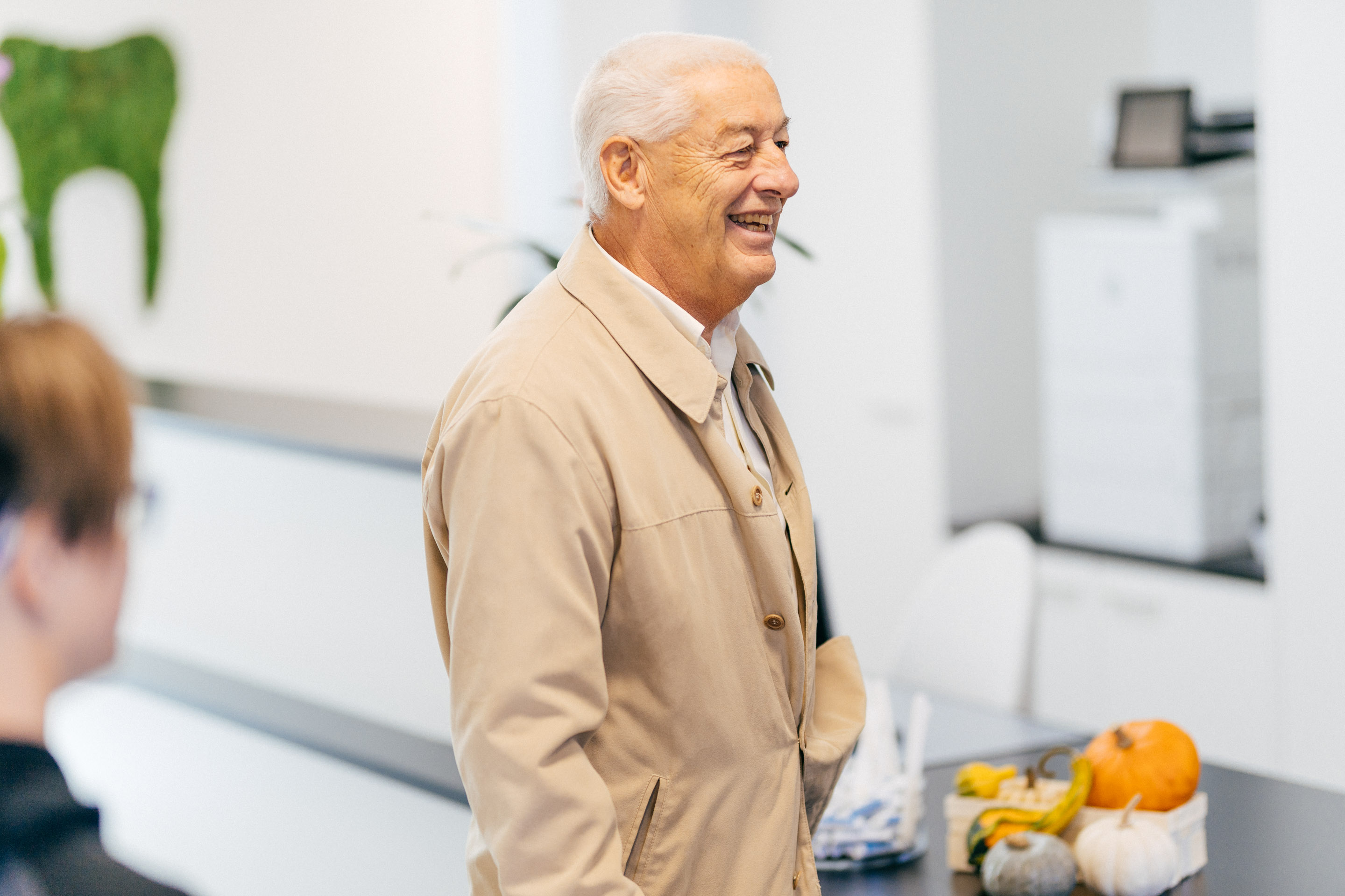 Eröffnung Zahnarztpraxis Schumacher in Malters — Frame 83