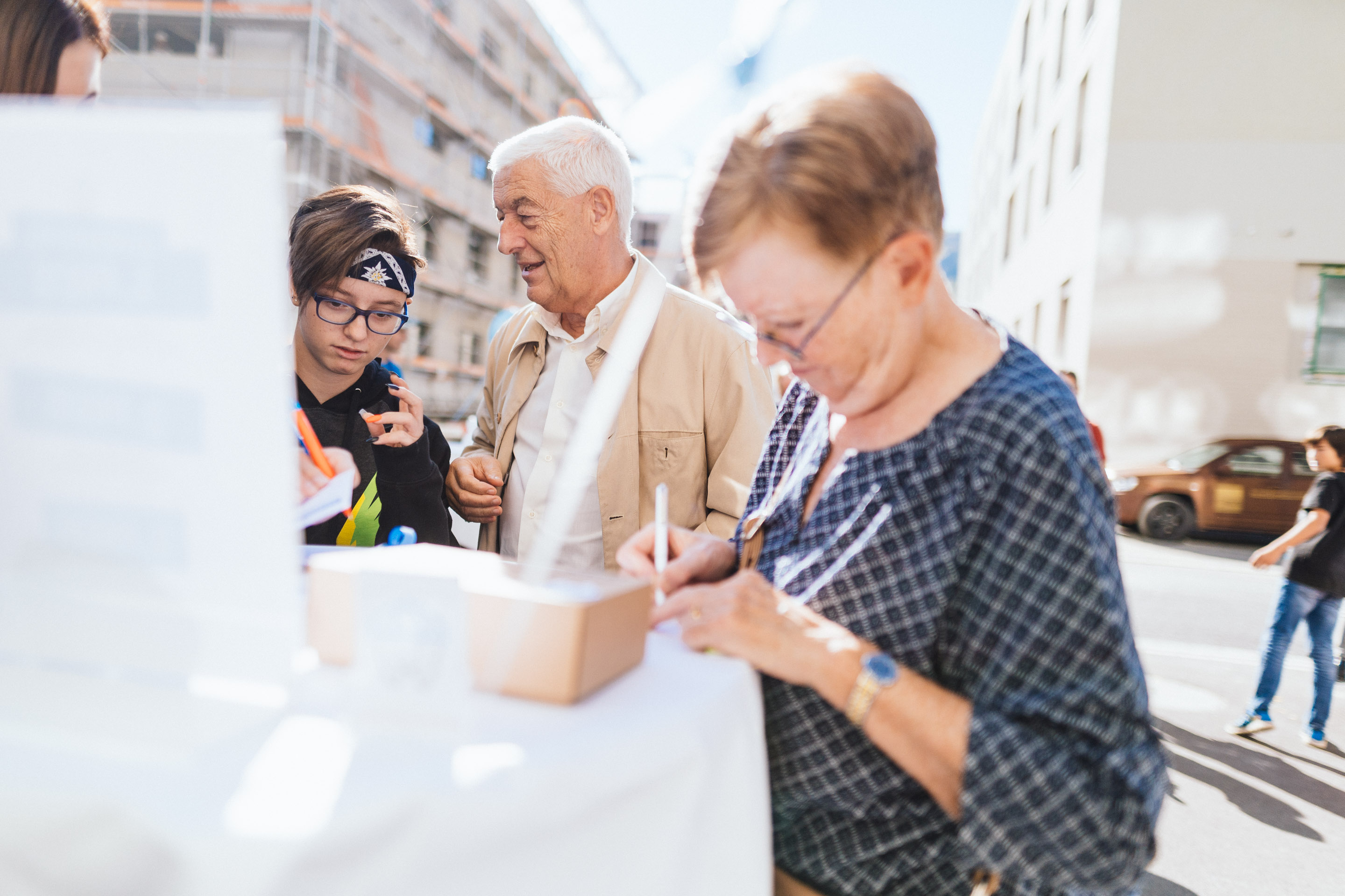 Eröffnung Zahnarztpraxis Schumacher in Malters — Frame 75