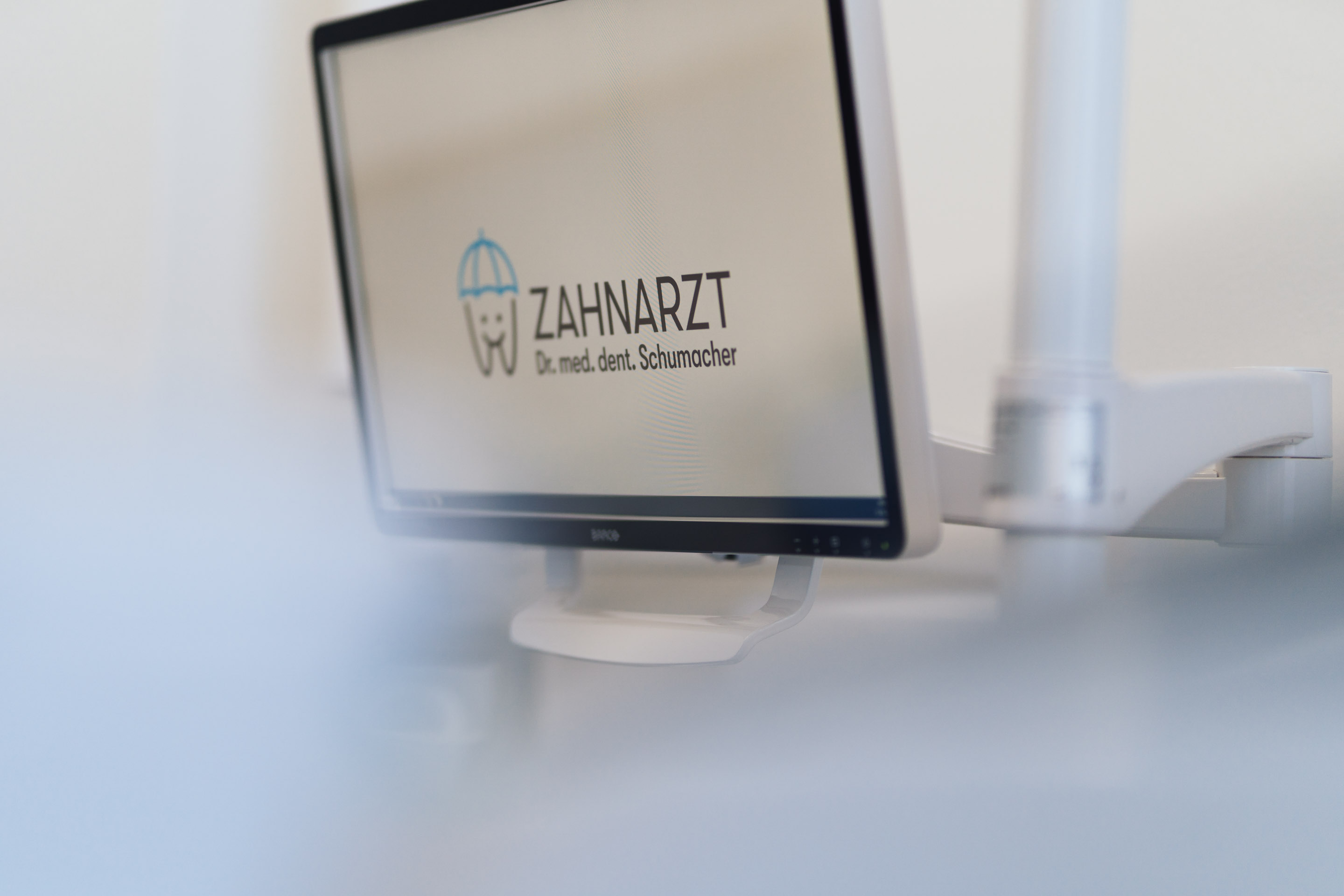 Eröffnung Zahnarztpraxis Schumacher in Malters — Frame 113