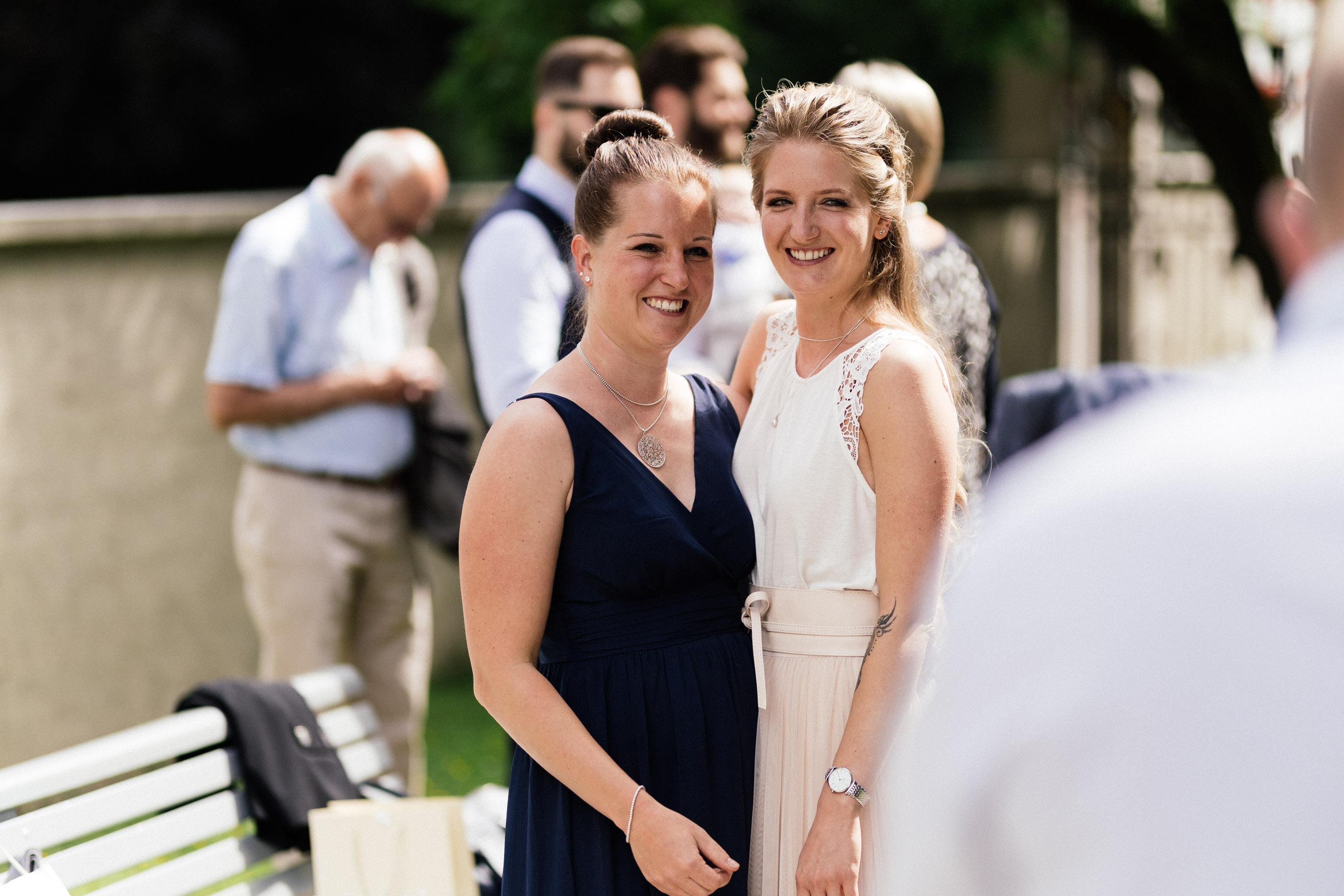 Zivile Trauung Rahel und Claudio — Frame 51