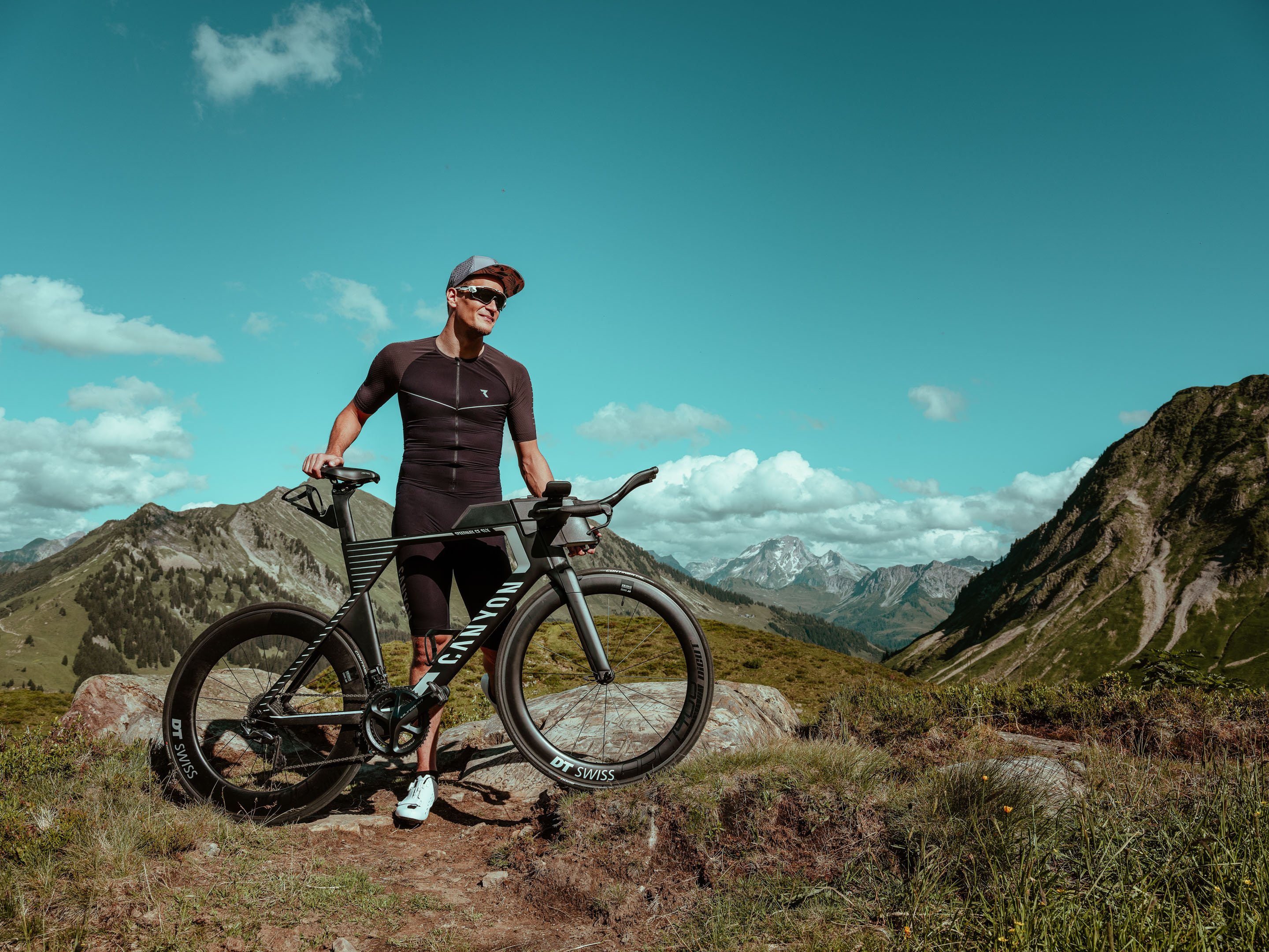 Patrick Lehmann Lifestyle - Shoot by Erik Bont — Frame 2