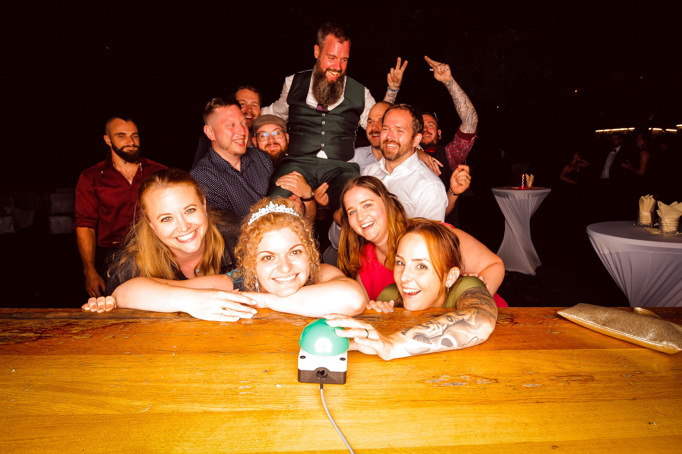 Hochzeit Iris und Christian - The Booth — Frame 47