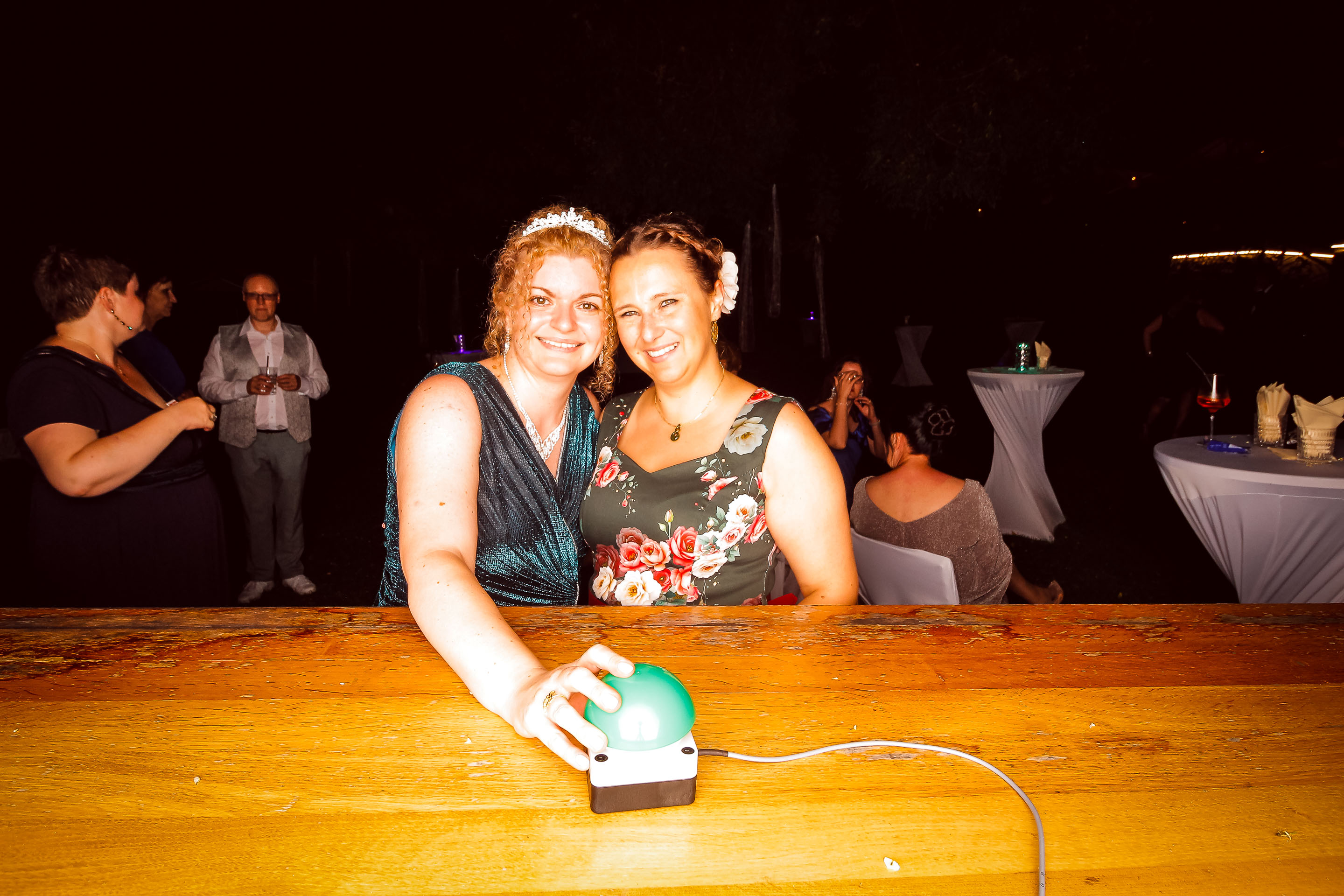 Hochzeit Iris und Christian - The Booth — Frame 144
